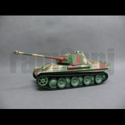 3879 Czołg German Panther G - Panzerkampfwagen V Panther Ausf. G 1:16
